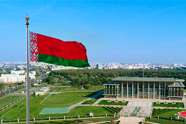14 мая Беларусь будет праздновать День Государственных флага, герба и гимна 